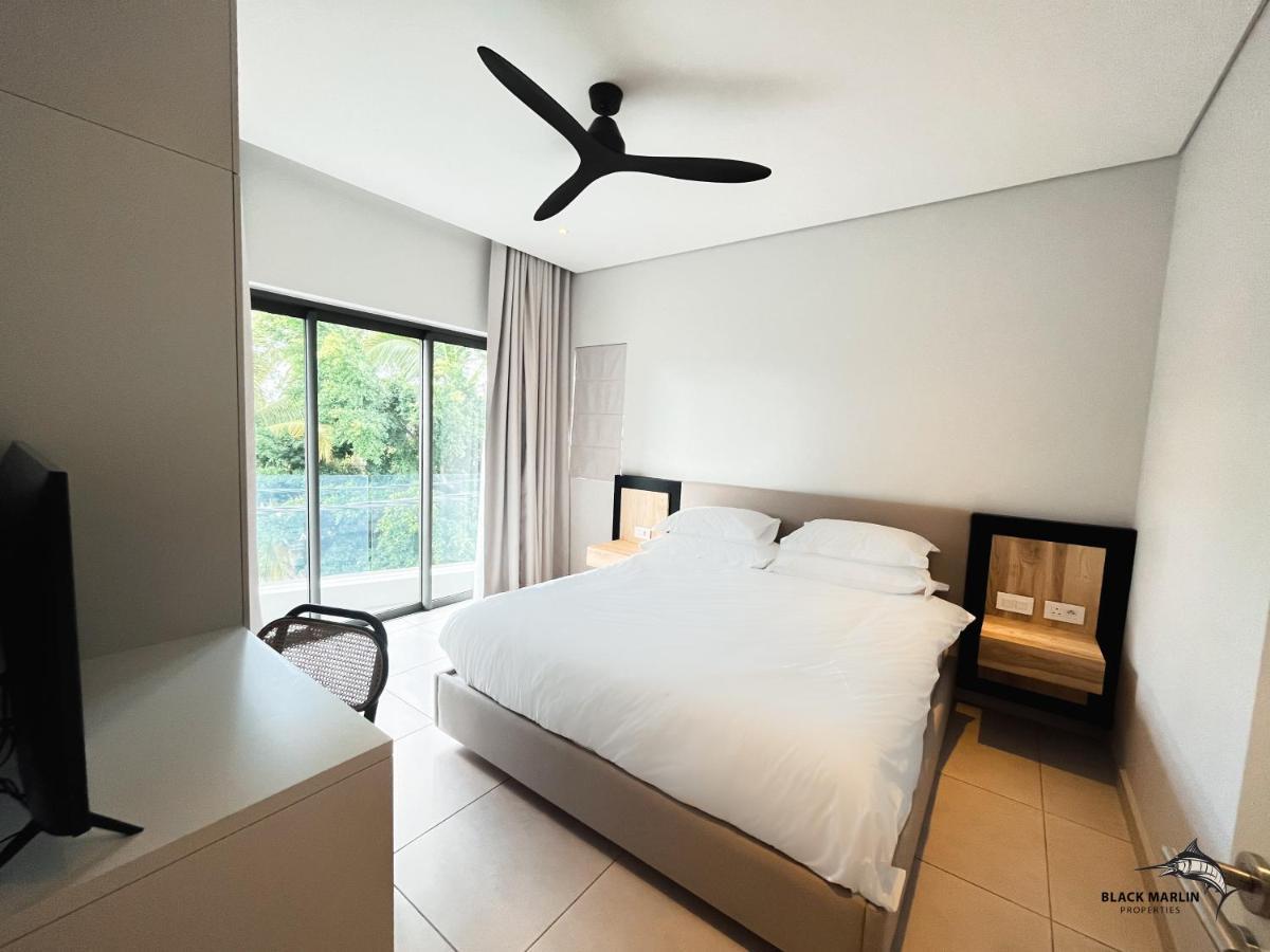 Black Marlin Apartments Pereybere Beach Dış mekan fotoğraf