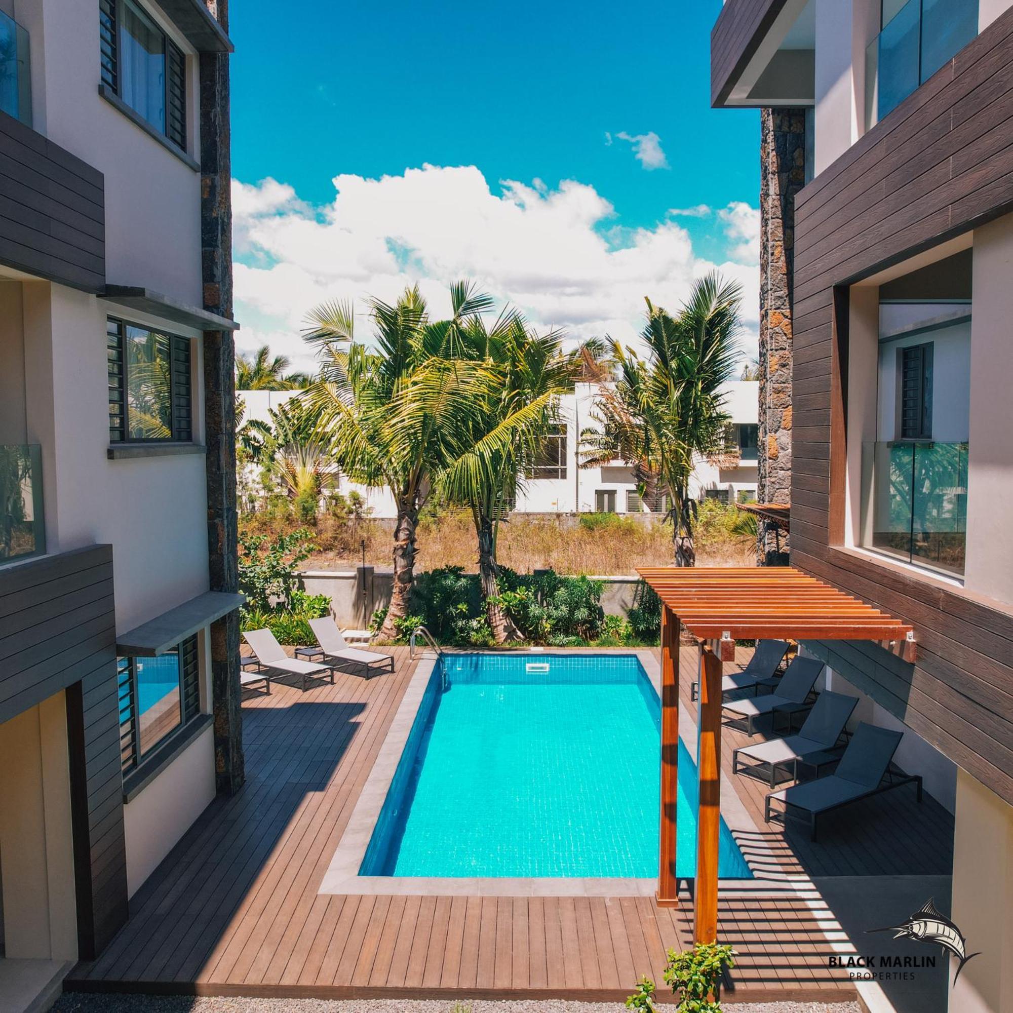 Black Marlin Apartments Pereybere Beach Dış mekan fotoğraf