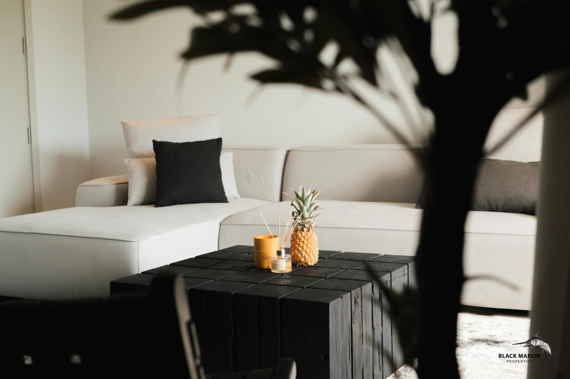 Black Marlin Apartments Pereybere Beach Dış mekan fotoğraf